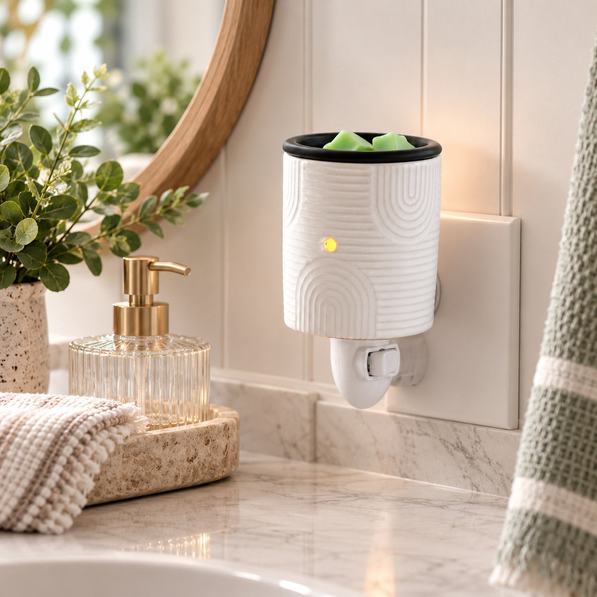 Arch Deco Wax Melt Warmer | Pluggable Electric Warmer