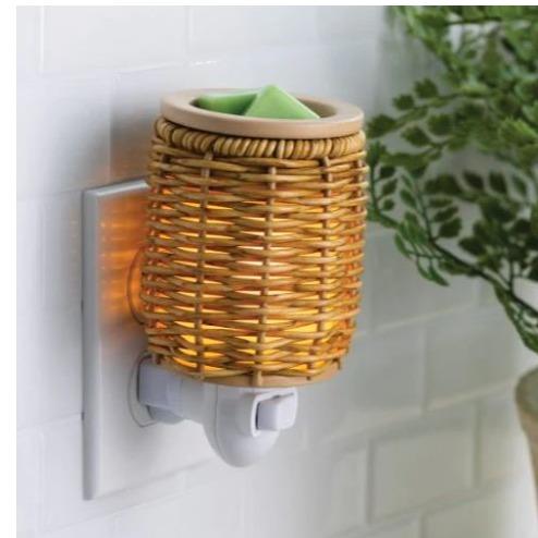 Wicker Pluggable Electric Warmer