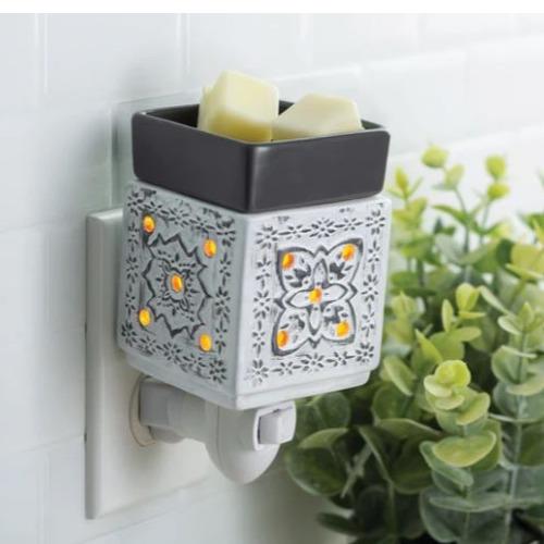 Cottage Pluggable Electric Warmer